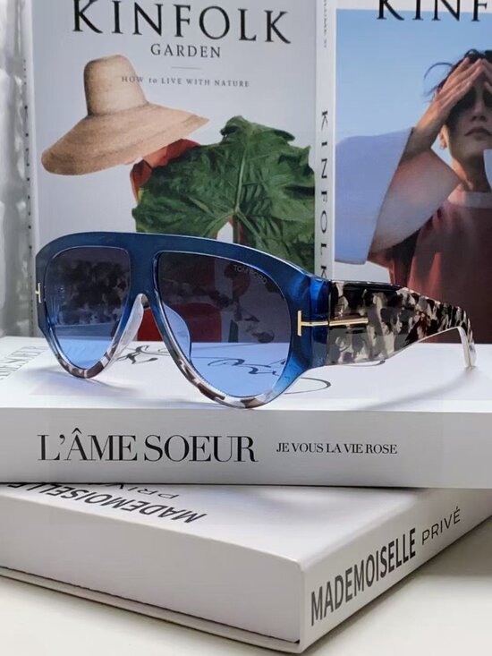 Tom ford sunglass main image 4